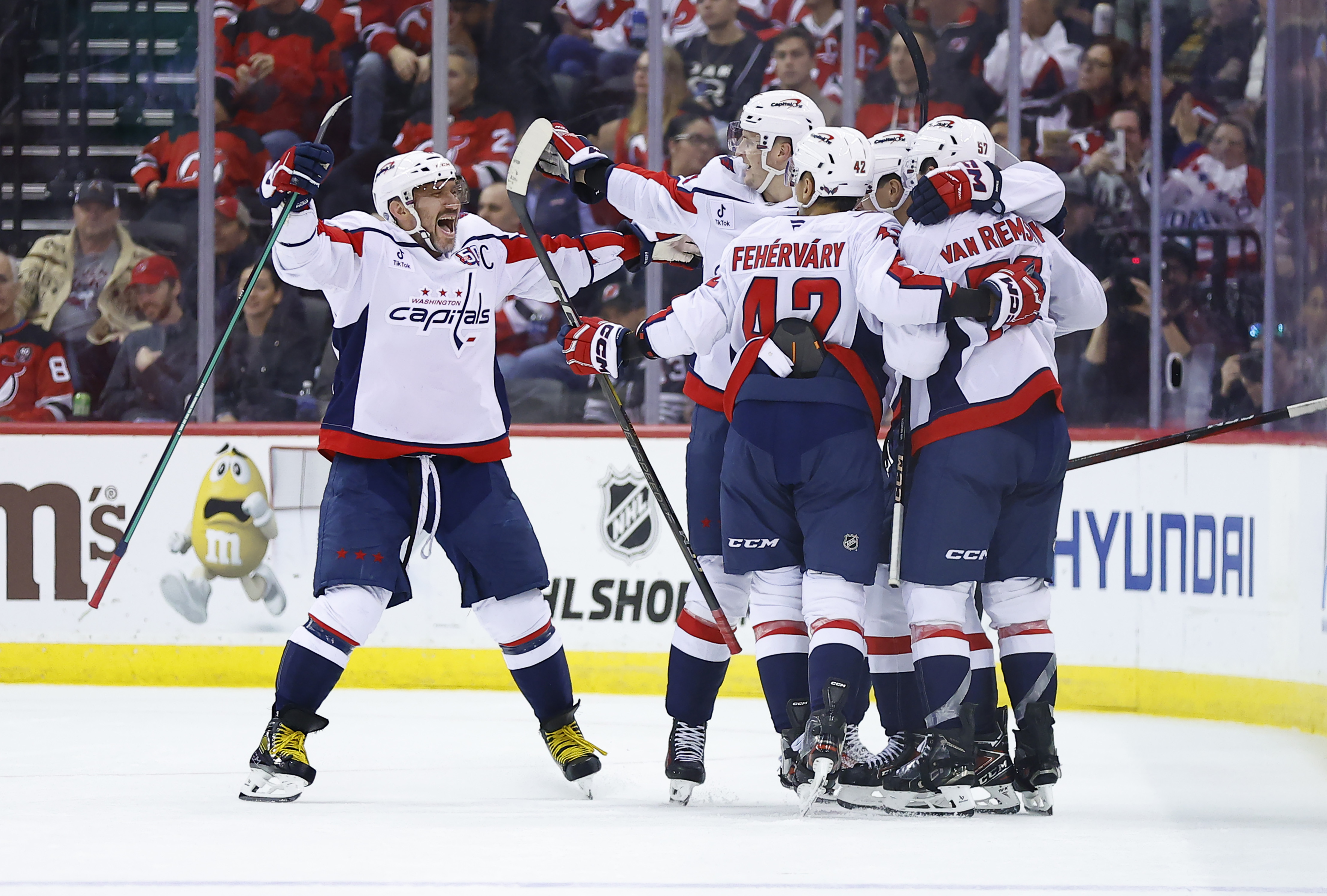 Tom Wilson's overtime goal lifts the Capitals over the Devils 6-5