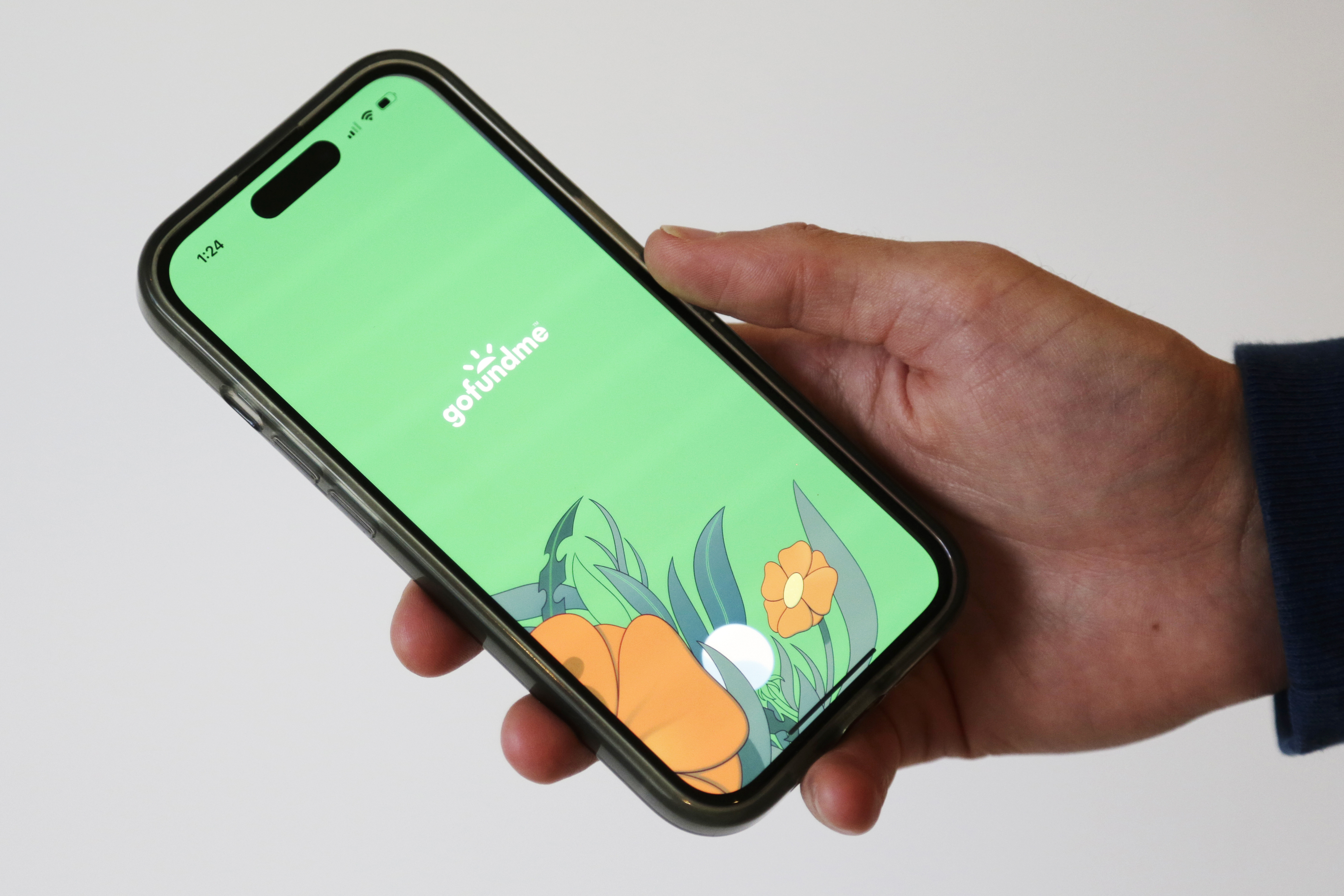 New GoFundMe tools will make it easier to circulate causes across online platforms in a push to cater toward younger generations.