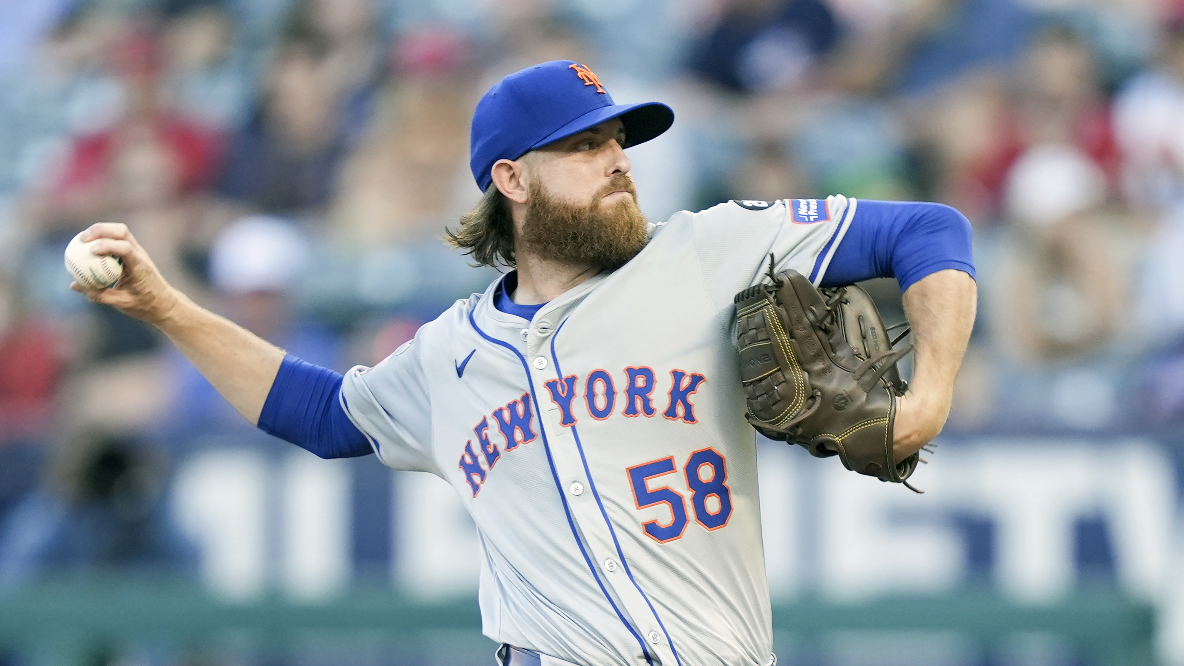 FILE - New York Mets starting pitcher Paul Blackburn throws during the first inning of a baseball game against the Los Angeles Angels, Friday, Aug. 2, 2024, in Anaheim, Calif. 