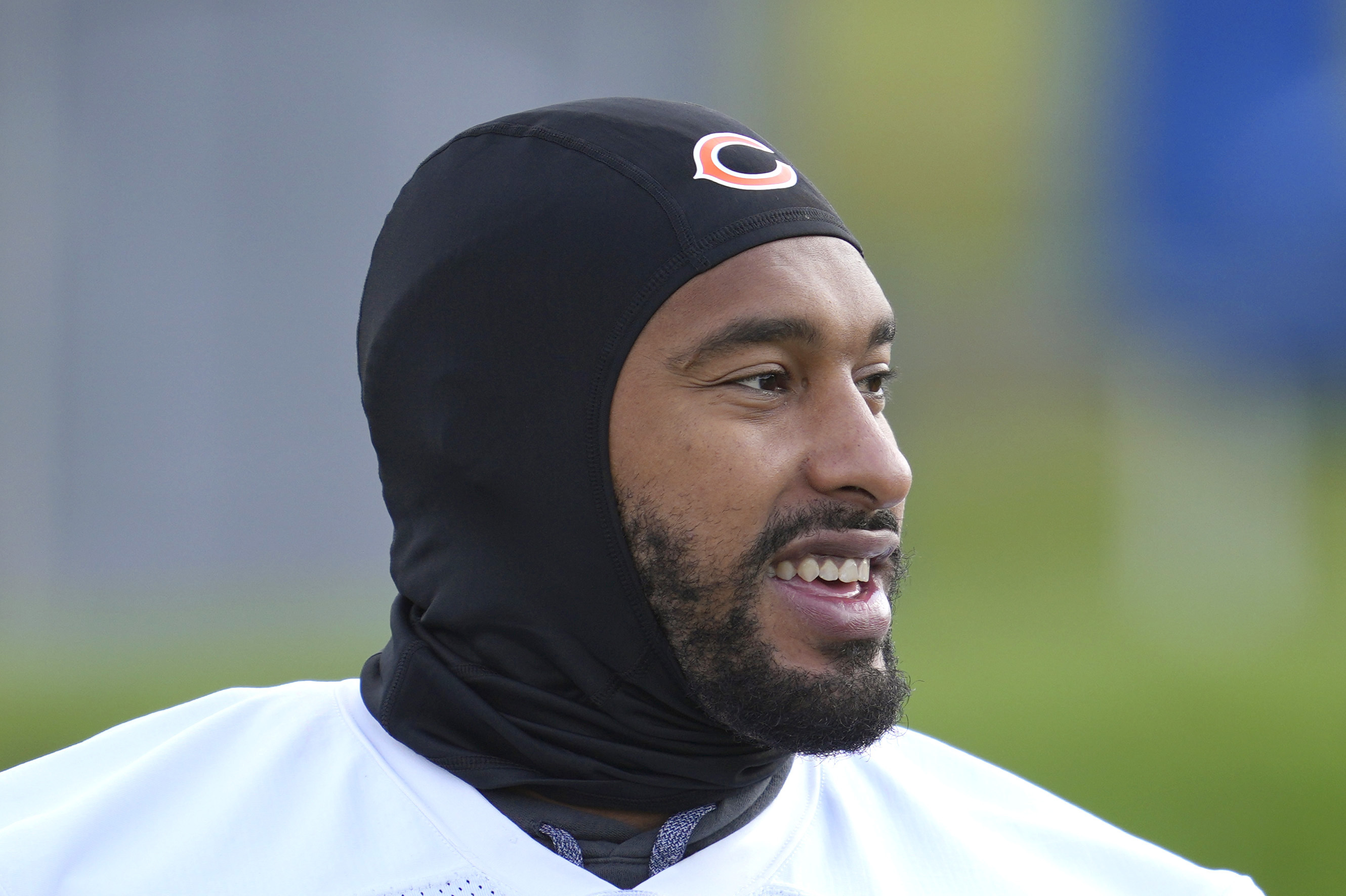 Bears' Sweat says he was 'a little offended,' but didn't take it personally after Commanders trade