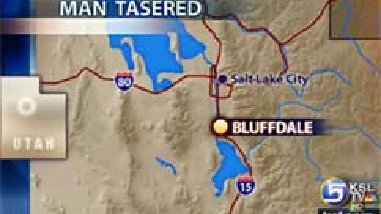 Troopers taser man on I-15