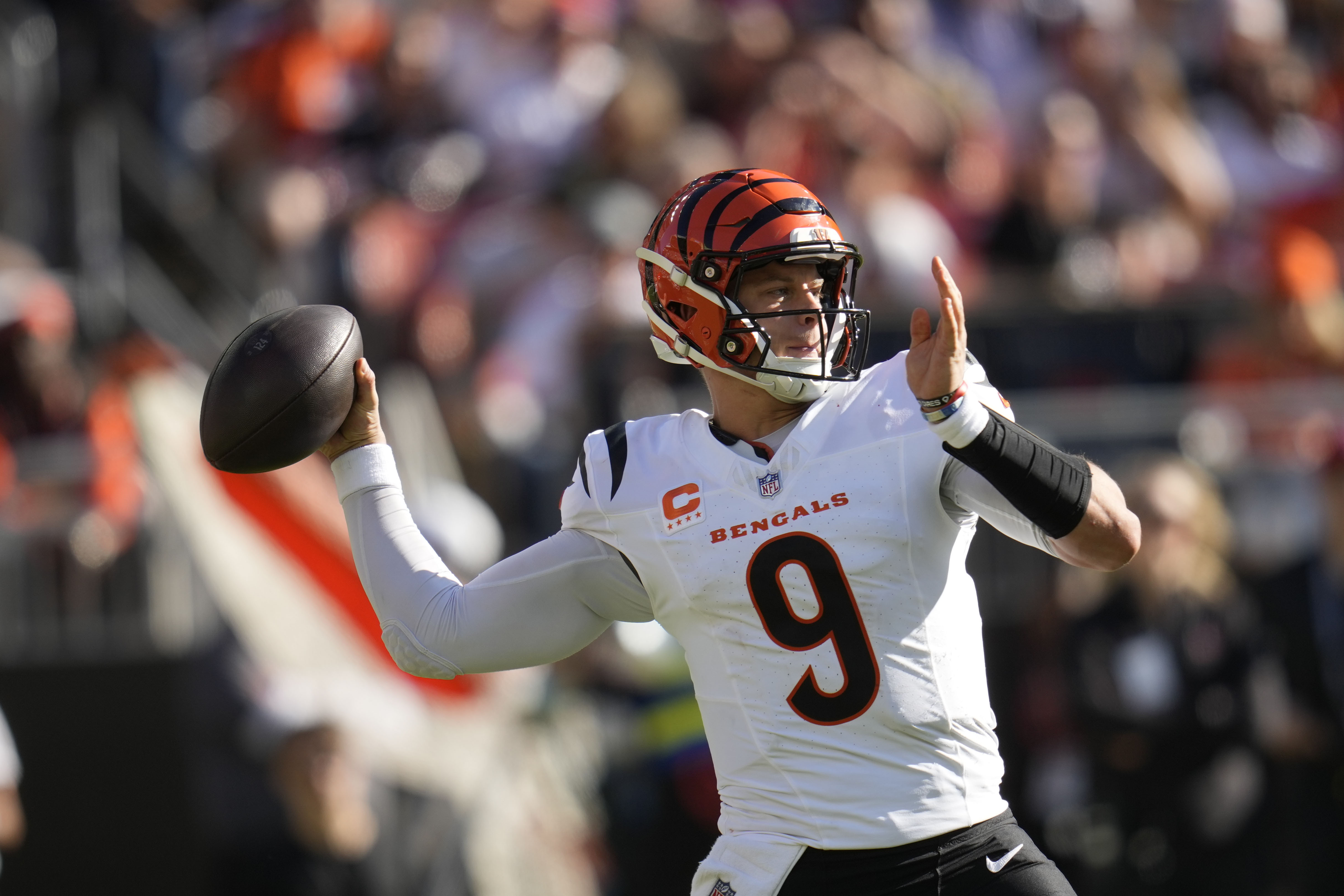 Joe Burrow and the Bengals can get to .500 with a win over the Eagles