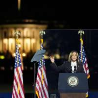 Harris makes closing argument against Trump