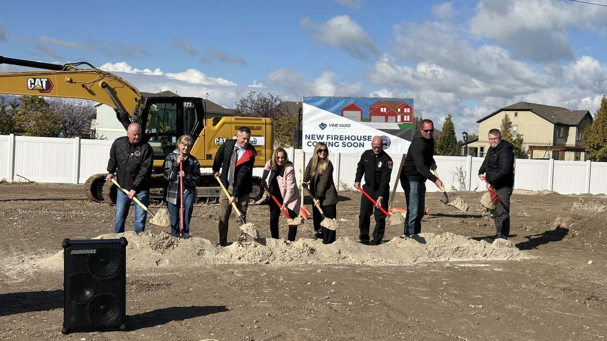 Firefighters, residents and city officials gathered Wednesday to celebrated the groundbreaking of Vineyard's first firehouse.