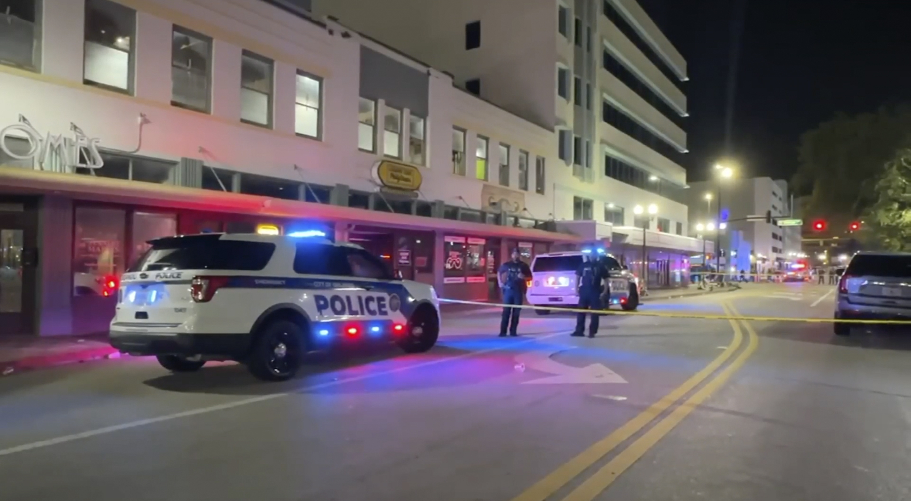 Shootings kill 2 and wound 6 during Halloween celebrations in Orlando