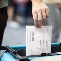 Judge blocks Trump administration from overhauling federal elections