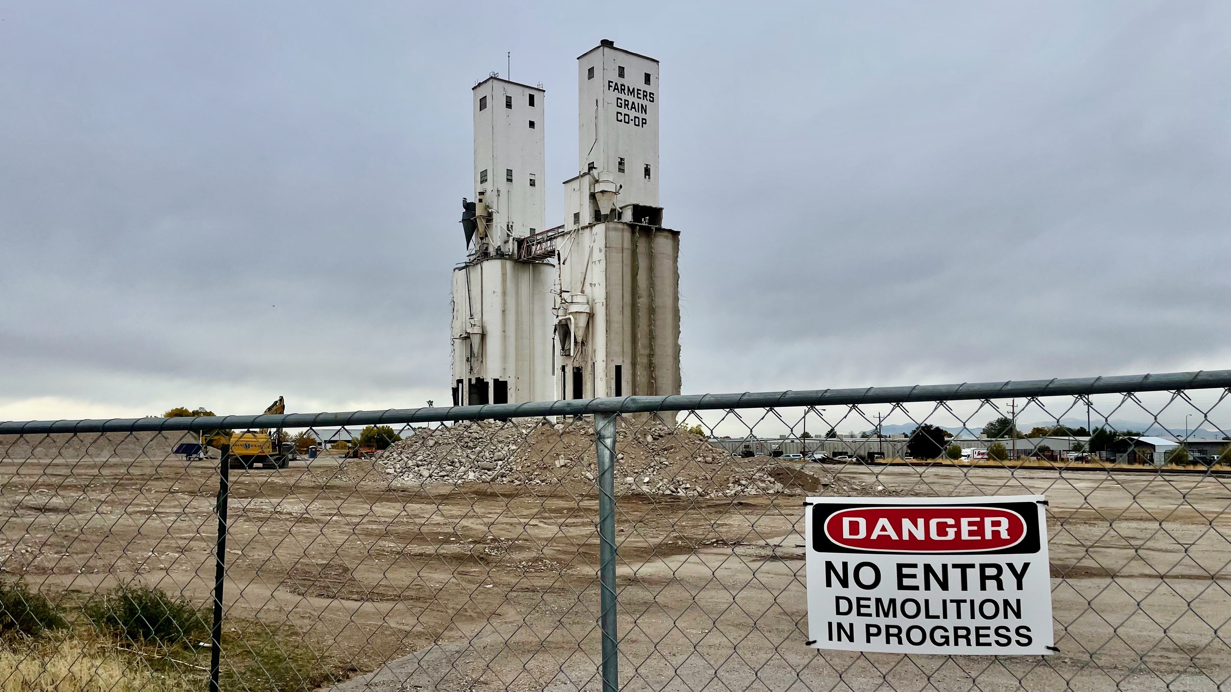 Ogden head houses, remnants of expansive grain elevator, to be imploded