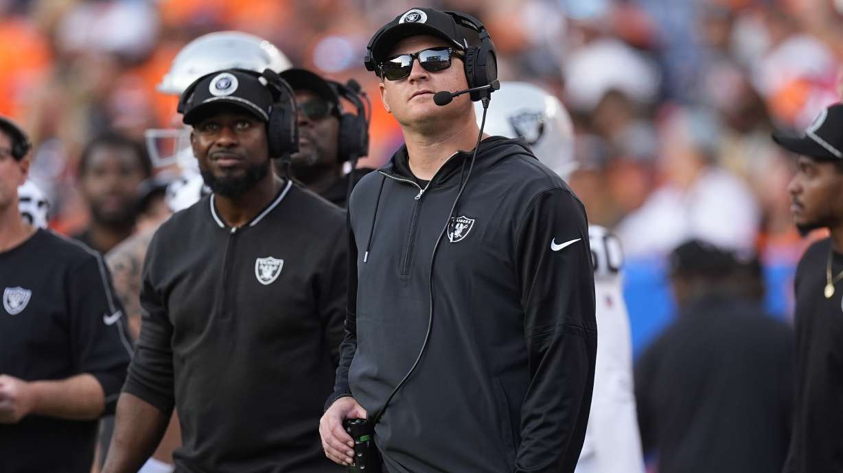 FILE - Las Vegas Raiders offensive coordinator Luke Getsy looks on in the second half of an NFL football game against the Denver Broncos, Sunday, Oct. 6, 2024, in Denver.