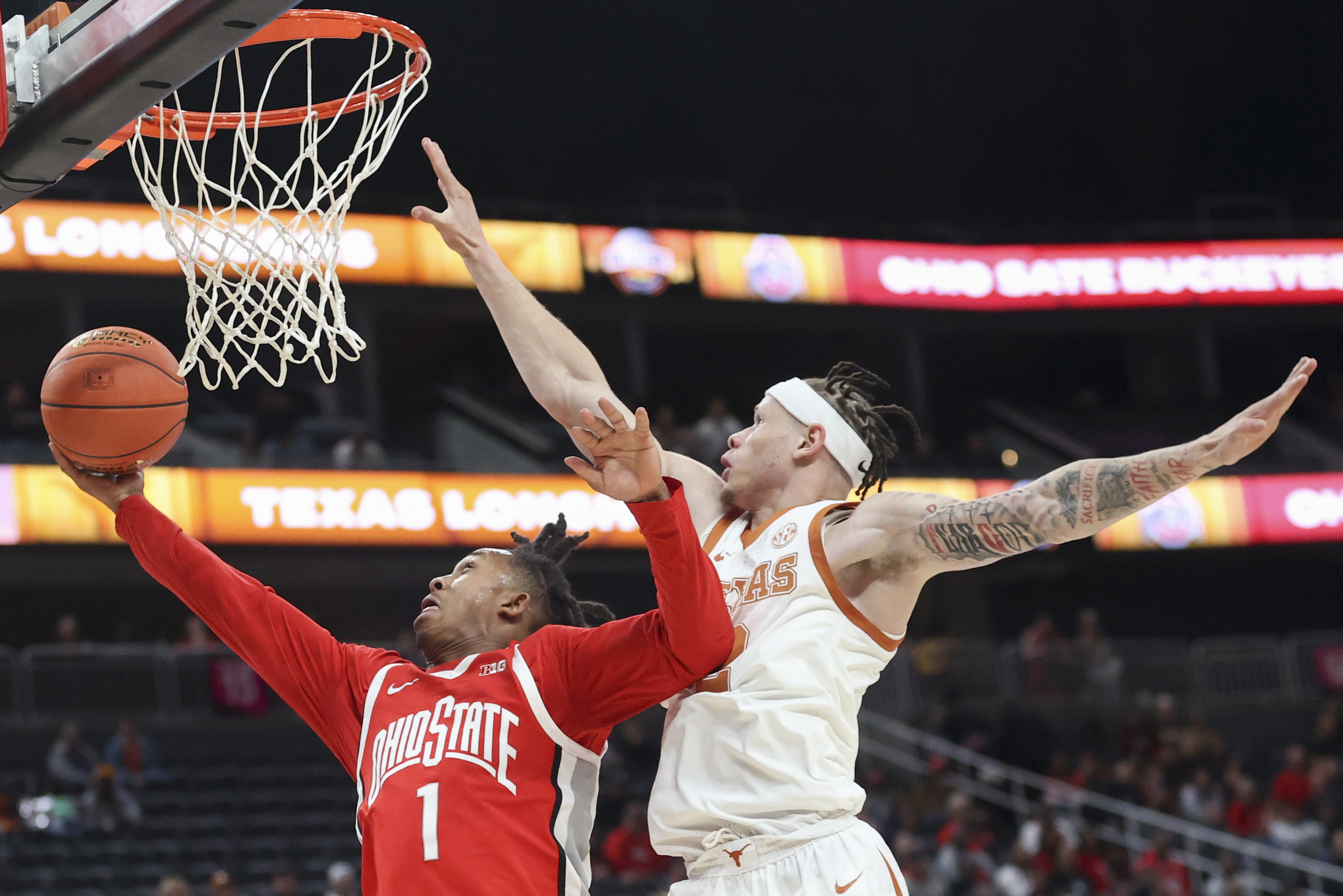 Unranked Ohio State leads wire-to-wire in 80-72 victory over No. 19 Texas