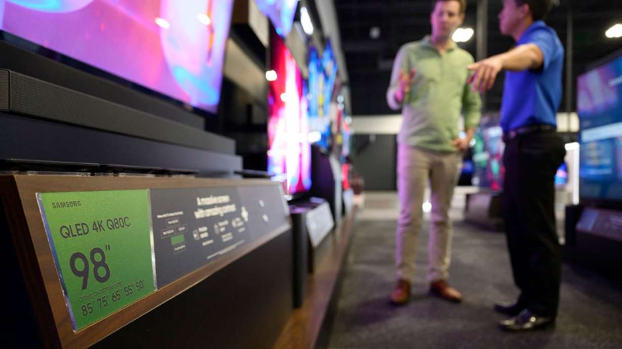 Best Buy is selling XXL TVs at more than 700 stores. Televisions that measure 97 inches (and more) diagonally across are becoming a huge hit as the cost of giant screens sinks sharply.