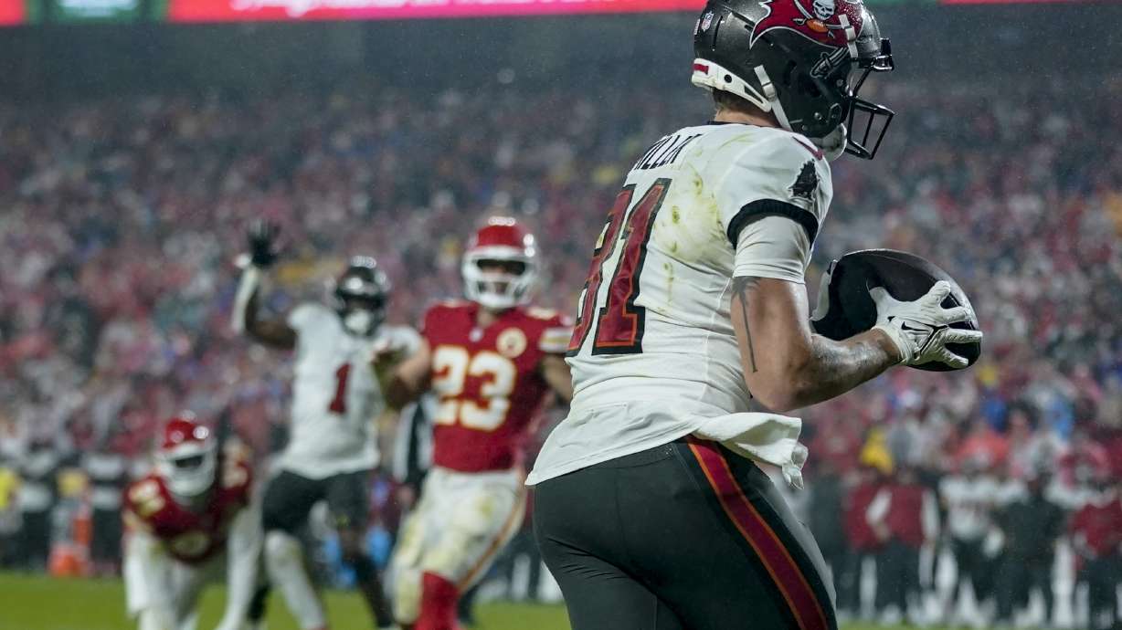 Tampa Bay Buccaneers wide receiver Ryan Miller (81) makes a touchdown catch against the Kansas City Chiefs during the second half of an NFL football game, Monday, Nov. 4, 2024, in Kansas City, Mo.