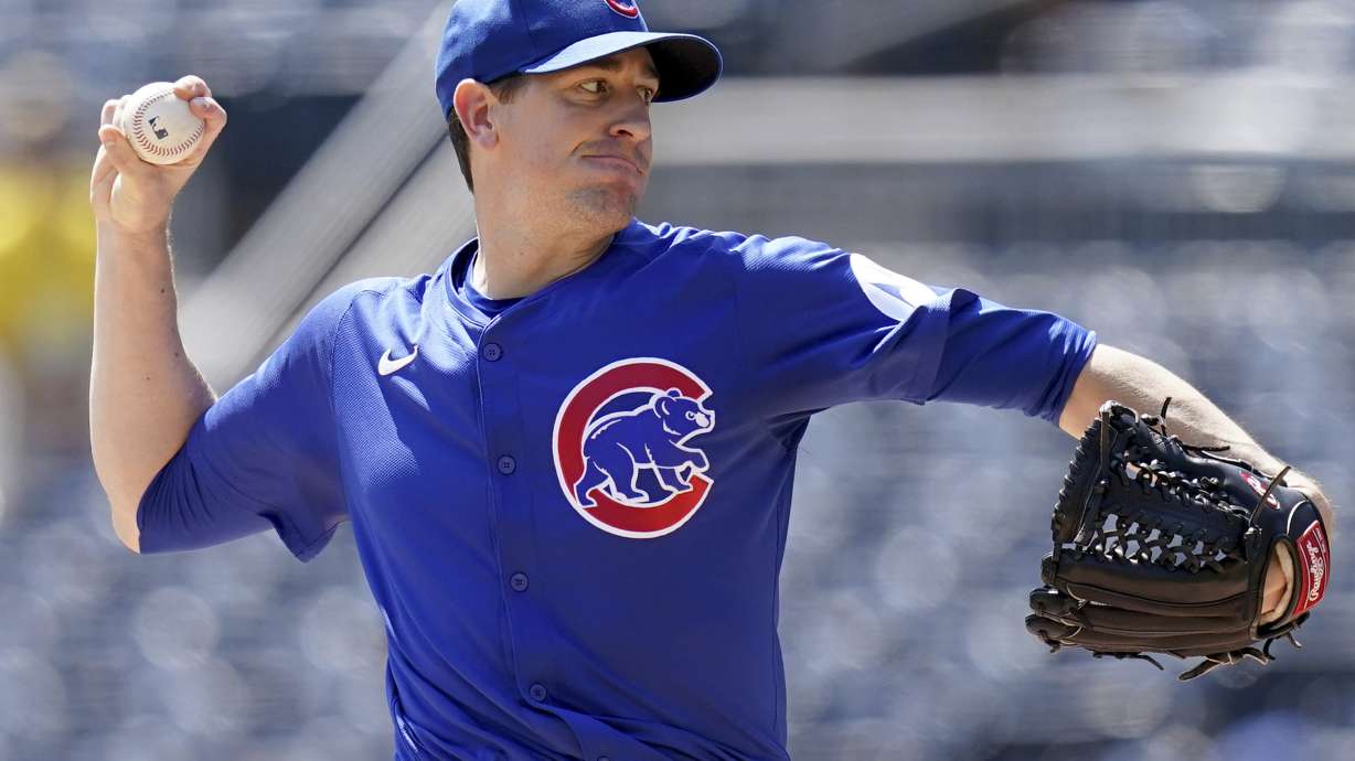 FILE -Chicago Cubs starting pitcher Kyle Hendricks delivers during the first inning of a baseball game against the Pittsburgh Pirates, Wednesday, Aug. 28, 2024, in Pittsburgh. Right-hander Kyle Hendricks and the Los Angeles Angels have agreed to a $2.5 million, one-year contract, a person familiar with the negotiations told The Associated Press on Wednesday, Nov. 6, 2024.