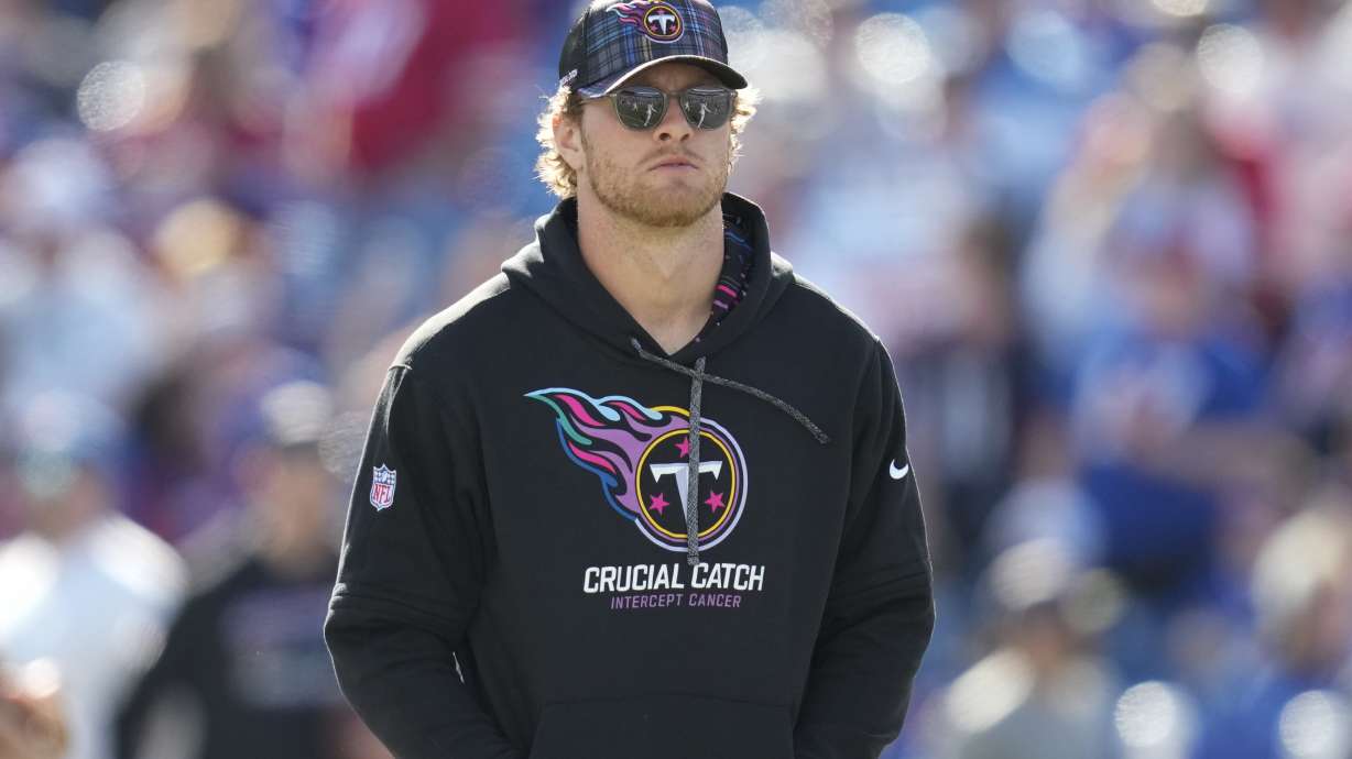 Tennessee Titans quarterback Will Levis stands on the field before an NFL football game against the Buffalo Bills, Sunday, Oct. 20, 2024, in Orchard Park, N.Y.