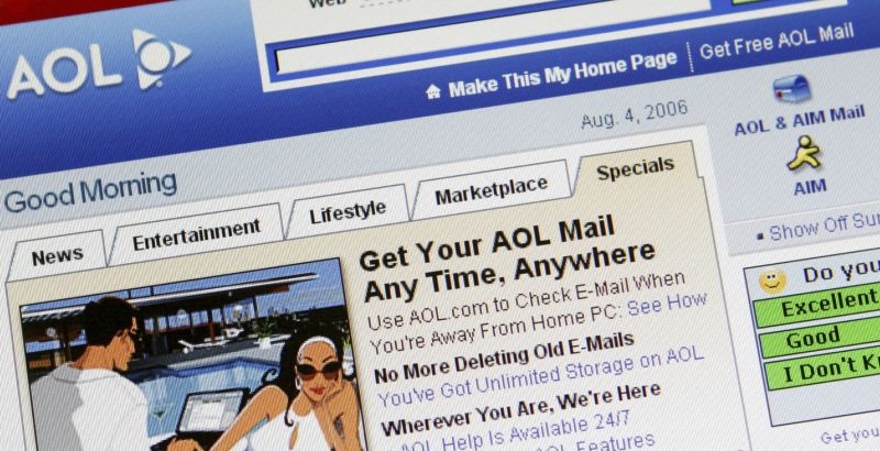 The man who voiced America Online's famous "You've got mail" greeting has died at age 74.