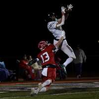 Crimson Cliffs takes 28-25 quarterfinal win over Green Canyon