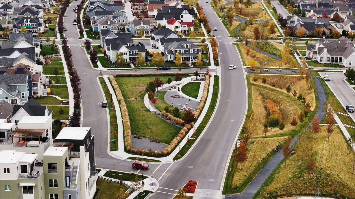 Homes in the Daybreak community in South Jordan on Oct. 30. A recent Zillow survey found that even with decade-long high rates, recent homebuyers have been able to secure mortgage rates below 5%.