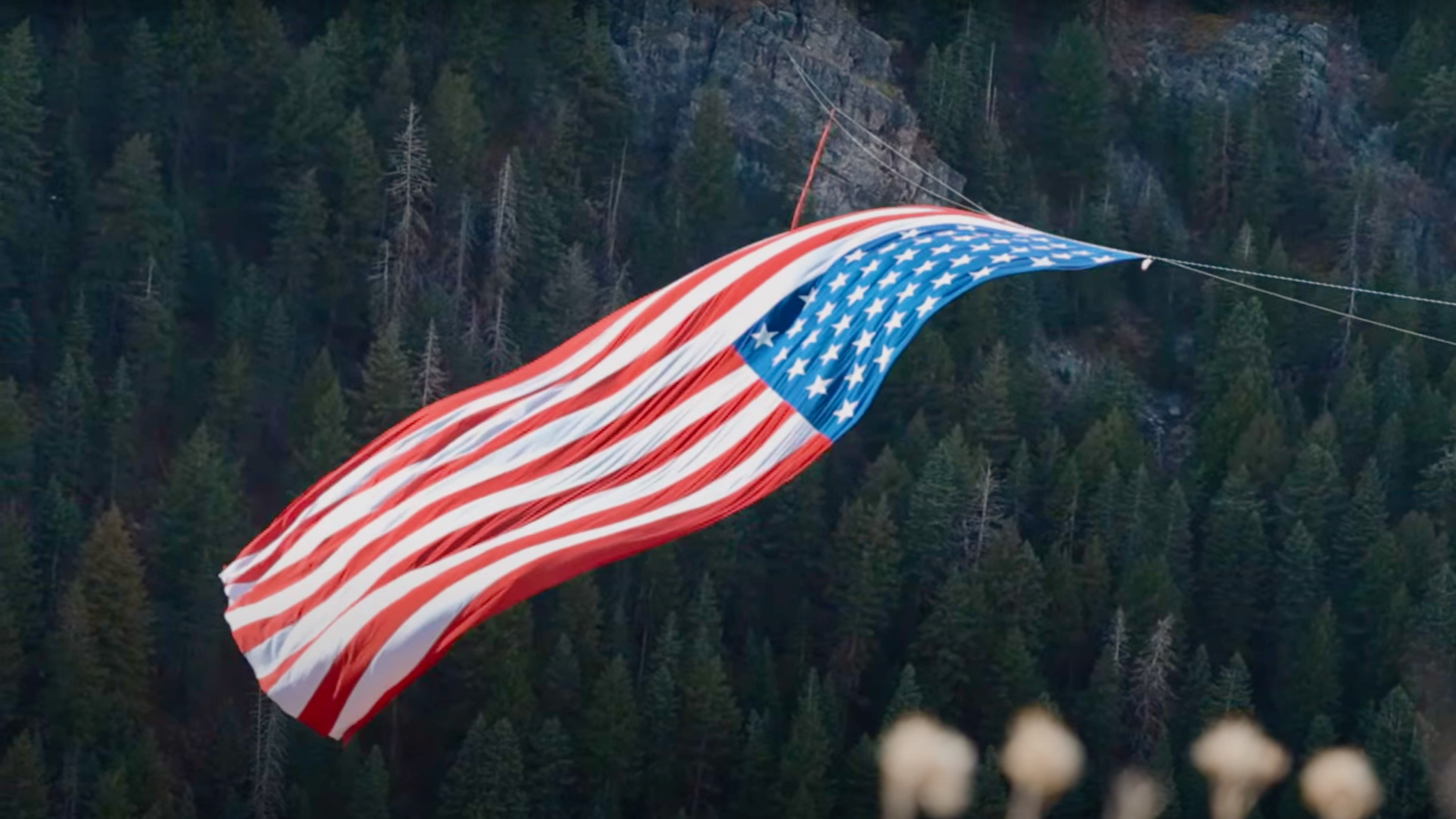 Giant US flag made in honor of Brent Taylor damaged, to be retired from flight