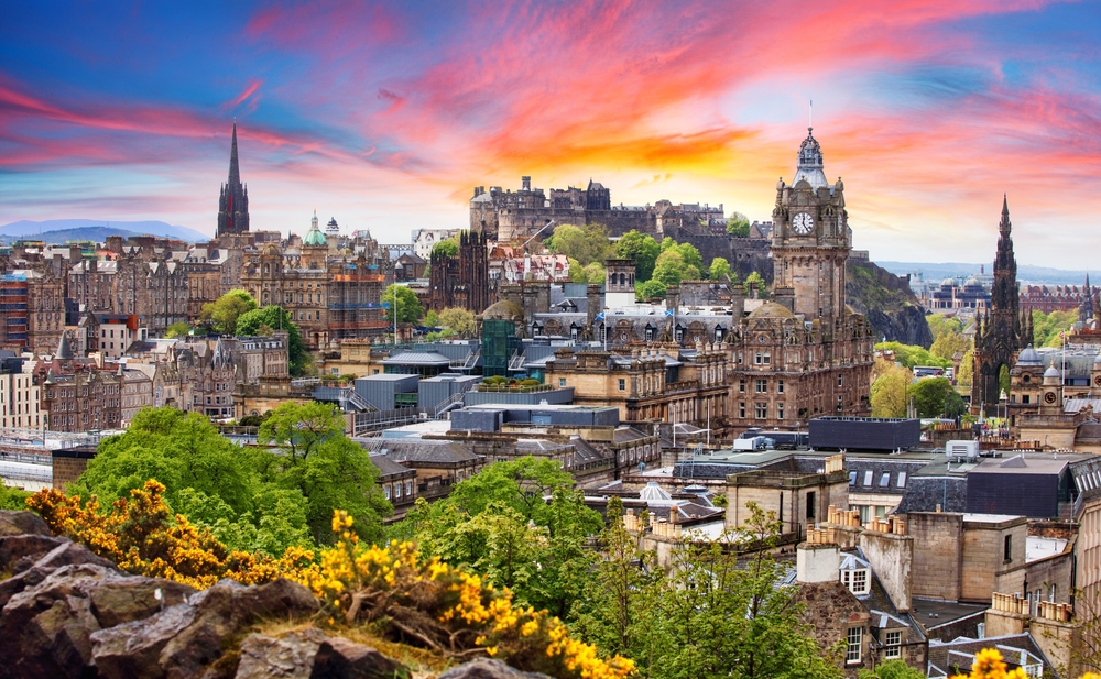Tour England, Ireland and Scotland for less than $5,000 including round-trip air