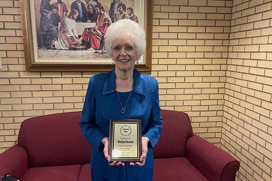 Idaho LDS congregation recognizes 92-year-old woman for indexing 1 million names