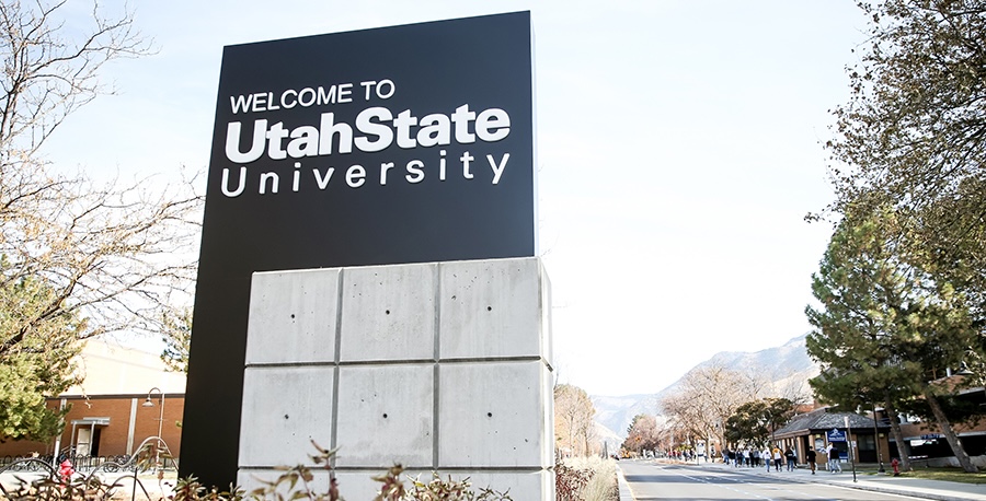 A San Jose State University women's volleyball player can participate in the upcoming Mountain West Conference tournament, a federal judge ruled Monday, after several plaintiffs alleged the player is transgender and should be disqualified.