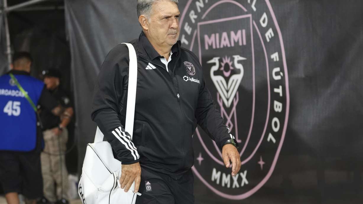 Inter Miami head coach Gerardo "Tata" Martino arrives for an MLS playoff opening round soccer match against the Atlanta United, Saturday, Nov. 9, 2024, in Fort Lauderdale, Fla.