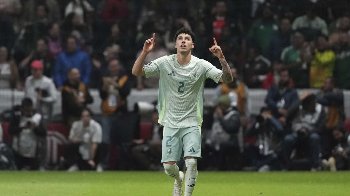 Mexico's Jorge Sánchez celebrates scoring his side's 3rd goal against Honduras during a CONCACAF Nations League quarterfinals second leg soccer match at Nemesio Díez stadium in Toluca, Mexico, Tuesday, Nov. 19, 2024.
