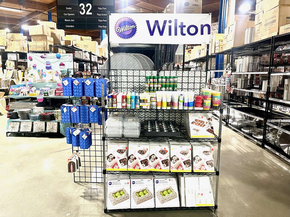 Buying from a local restaurant supplier can simplify your holiday cooking experience