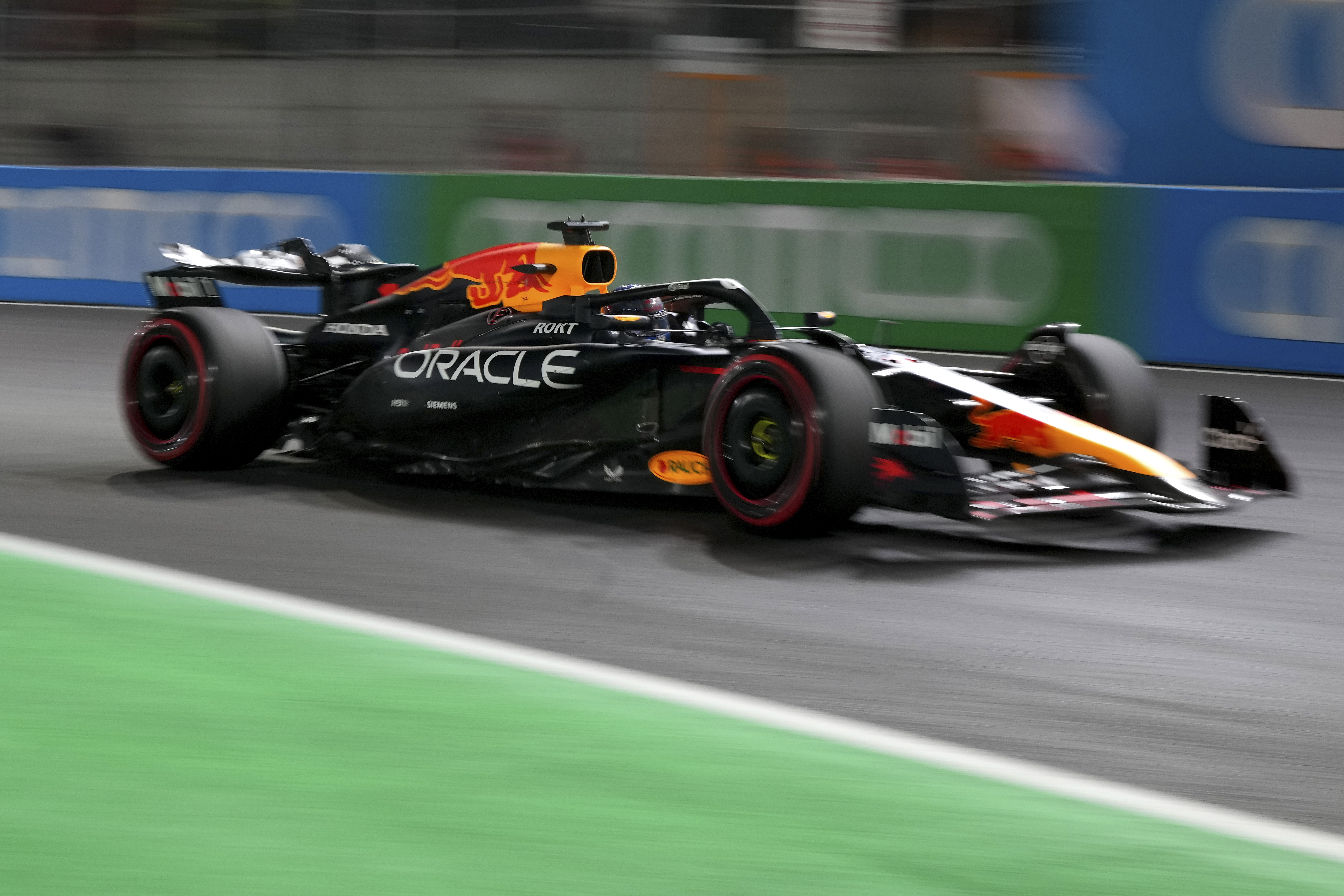 Red Bull driver Max Verstappen, of the Netherlands, drives the course during qualifying for the Formula One U.S. Grand Prix auto race, Friday, Nov. 22, 2024, in Las Vegas.
