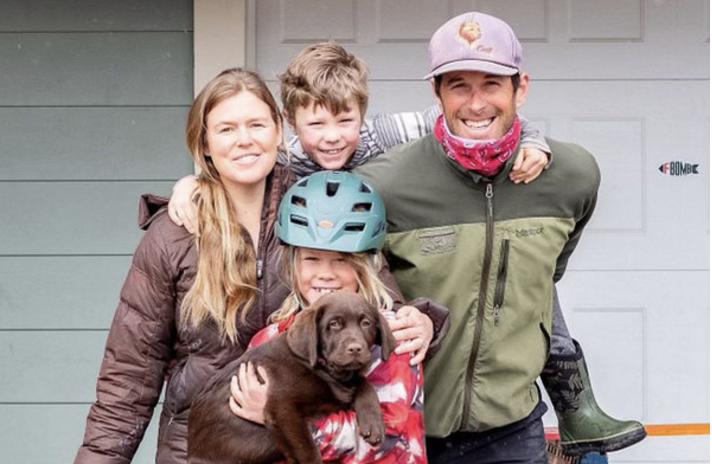 Pic of Bill and his family