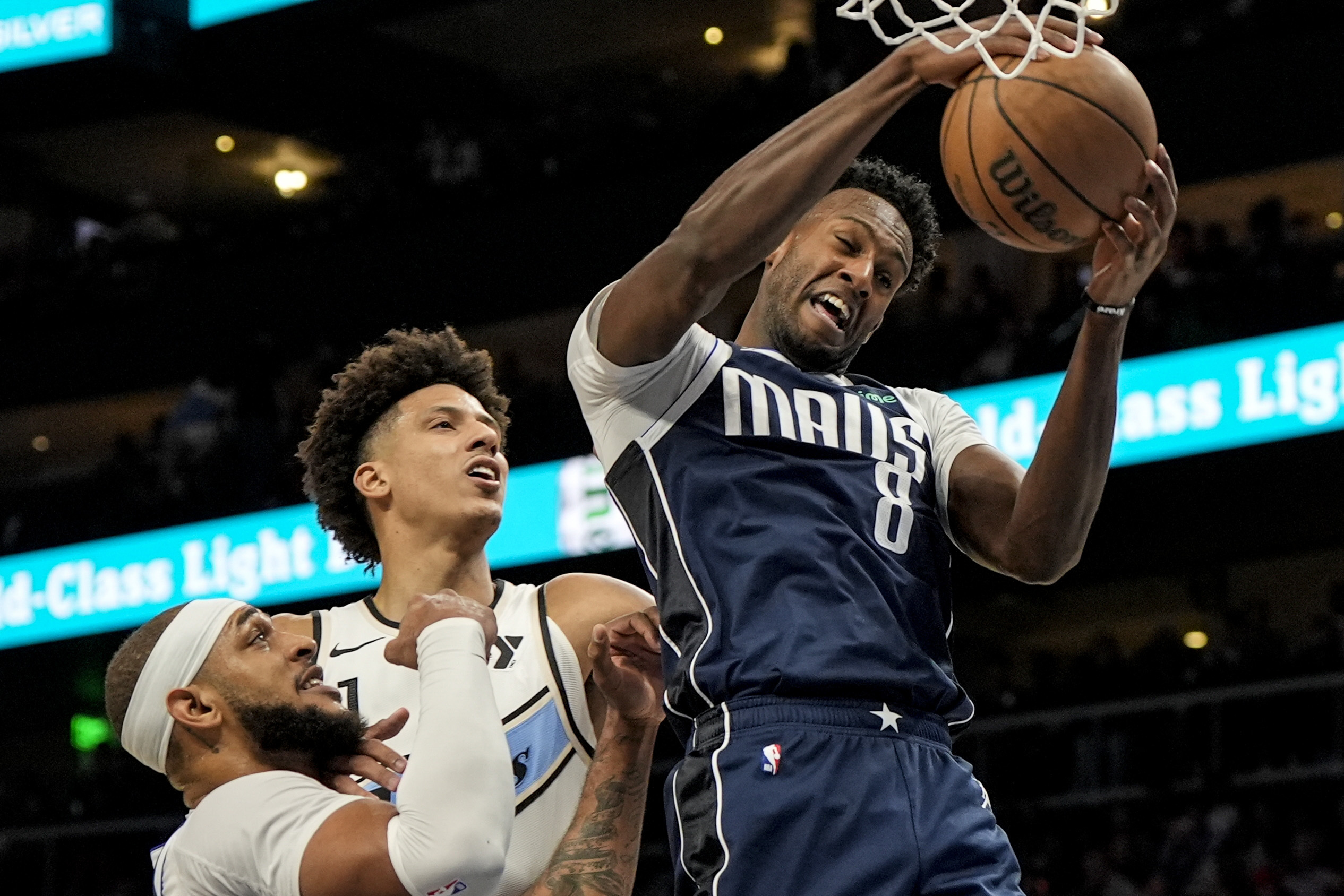 Kyrie Irving's big second half leads Mavericks past Hawks 129-119