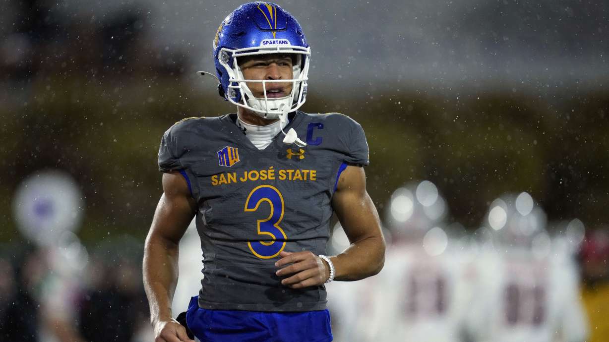 San Jose State wide receiver Nick Nash jogs to the sideline during the first half of an NCAA college football game against UNLV, Friday, Nov. 22, 2024, in San Jose, Calif.