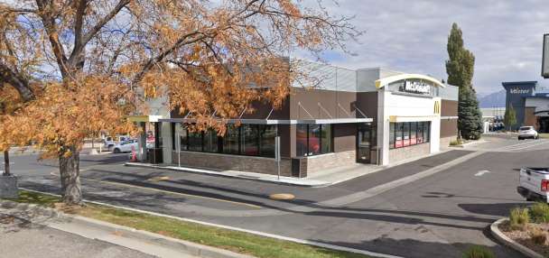 Man seriously injured after crashing into power pole, Taylorsville McDonald's