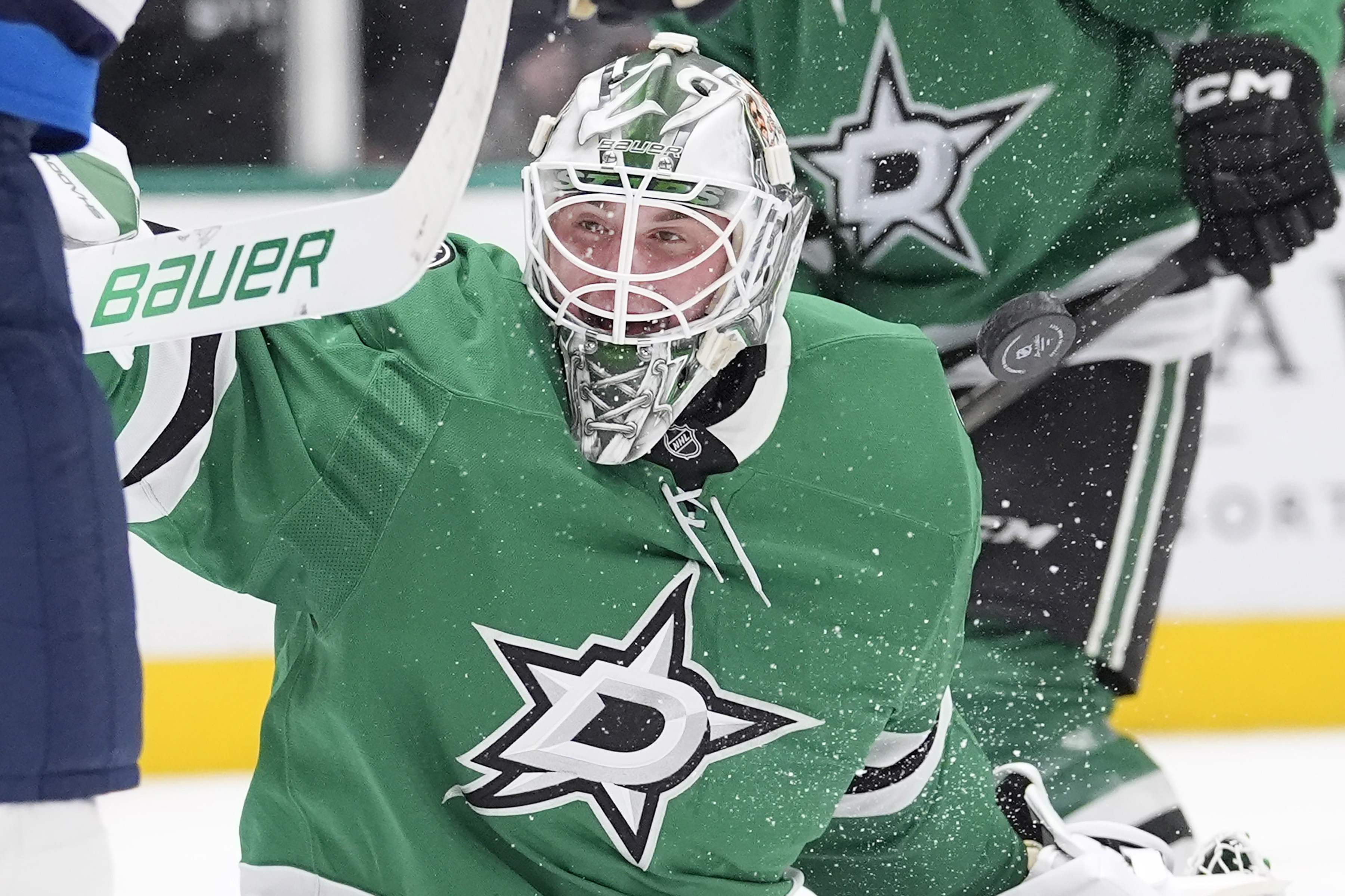 Mason Marchment's spinning backhander leads Stars past Jets 3-1