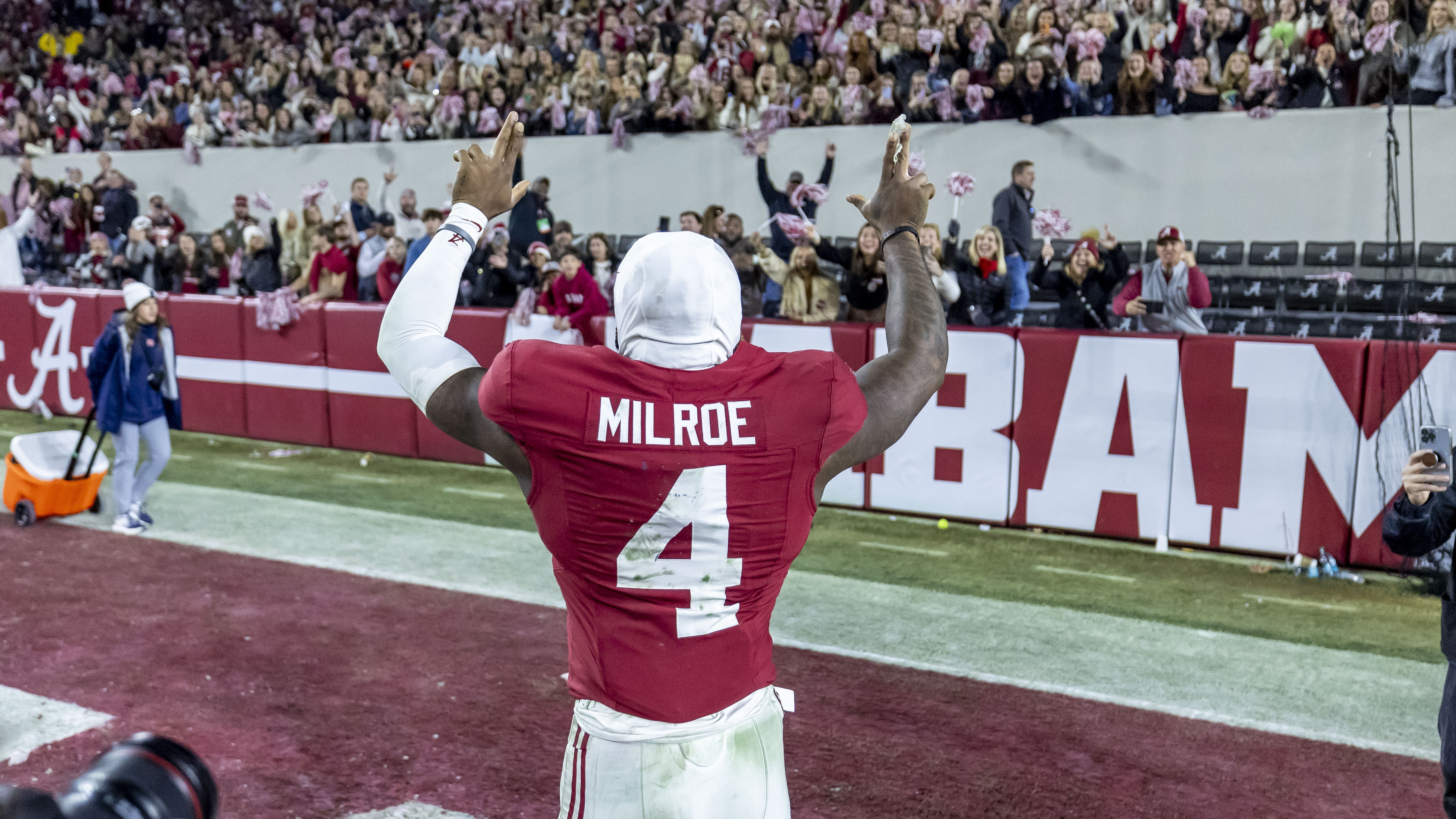 Alabama quarterback Jalen Milroe (4) salutes the crowd after an NCAA college football game against Auburn, Saturday, Nov. 30, 2024, in Tuscaloosa, Ala.