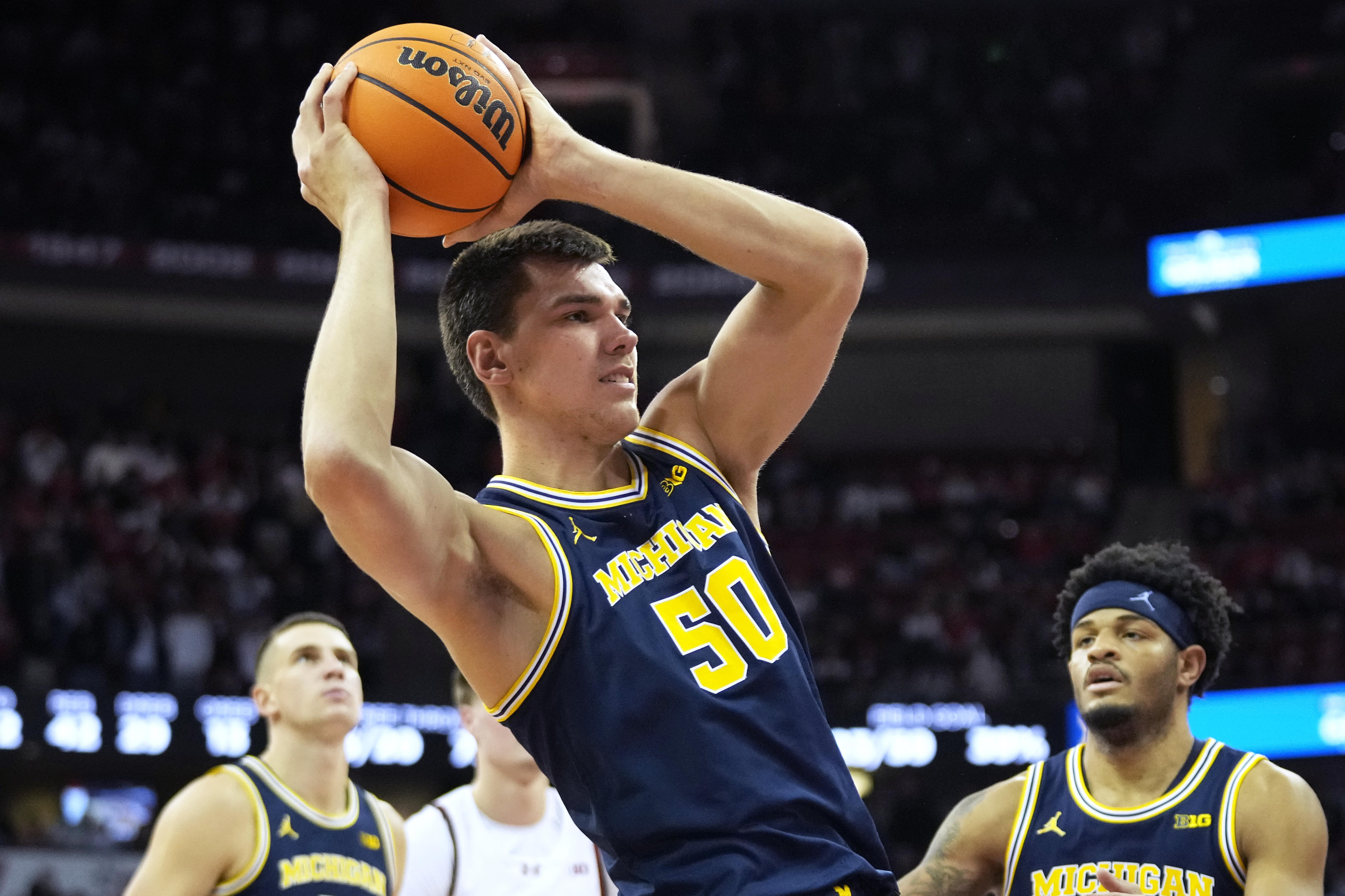 Michigan's 7-foot newcomers earn themselves a nickname after their dynamic Big Ten debut