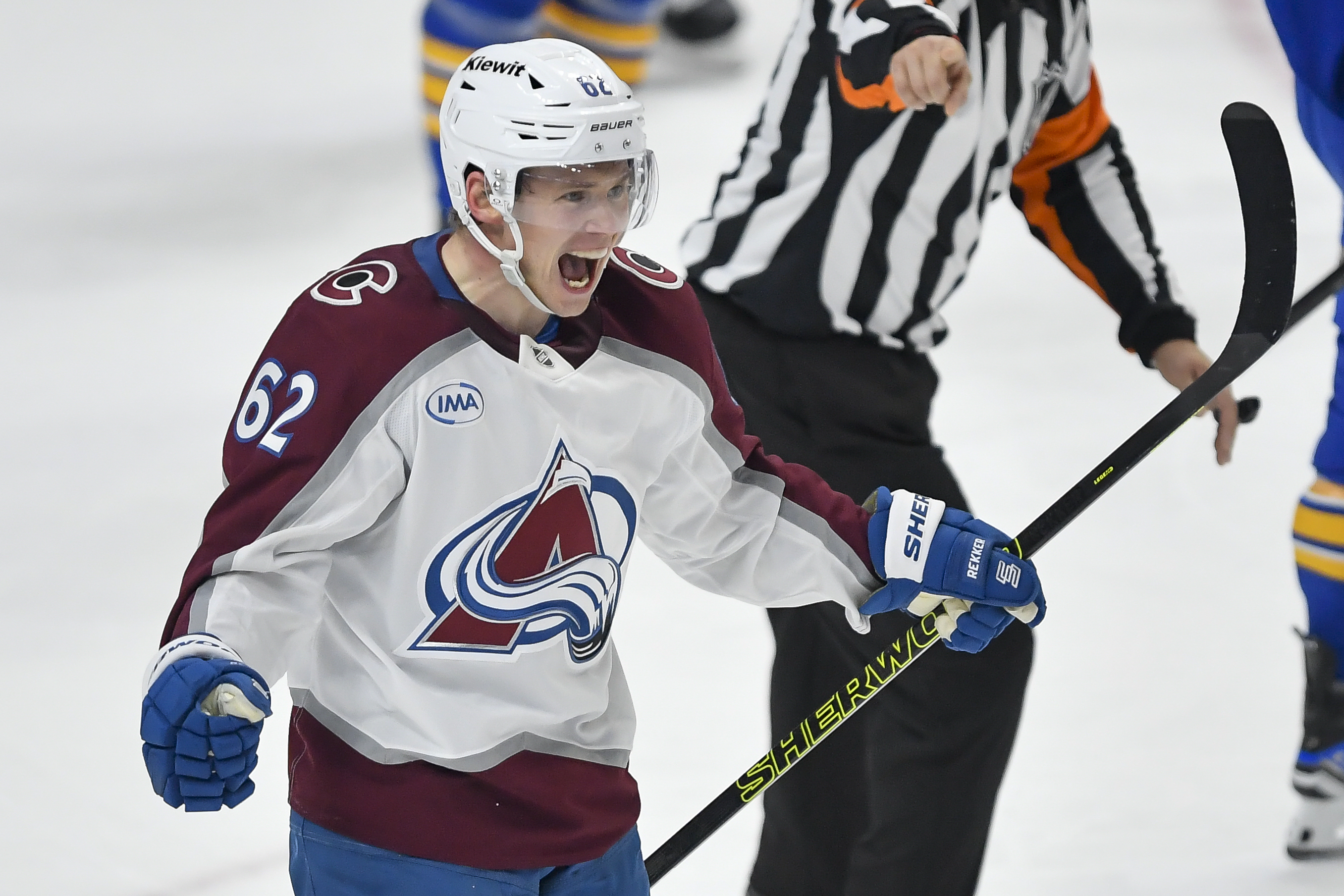 Another Colorado comeback: Avalanche rally from 4-goal deficit this time in 5-4 win over Sabres