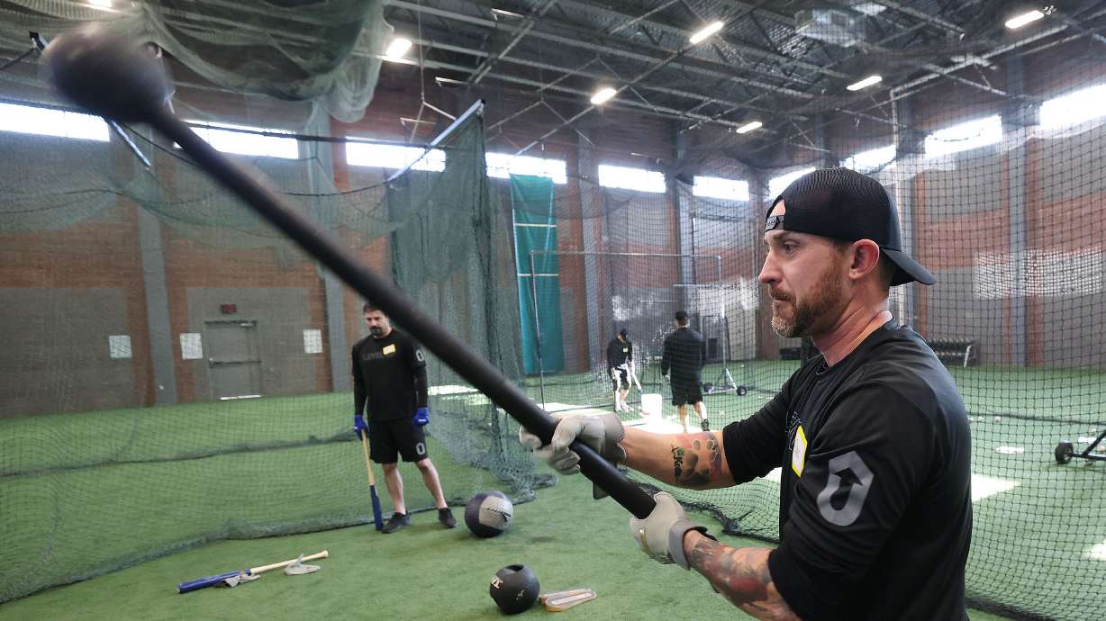 Chris Rieck works out as the Unified Police Department's SWAT team participates in Empowering Training hosted by Level Up Performance in Sandy on Wednesday.