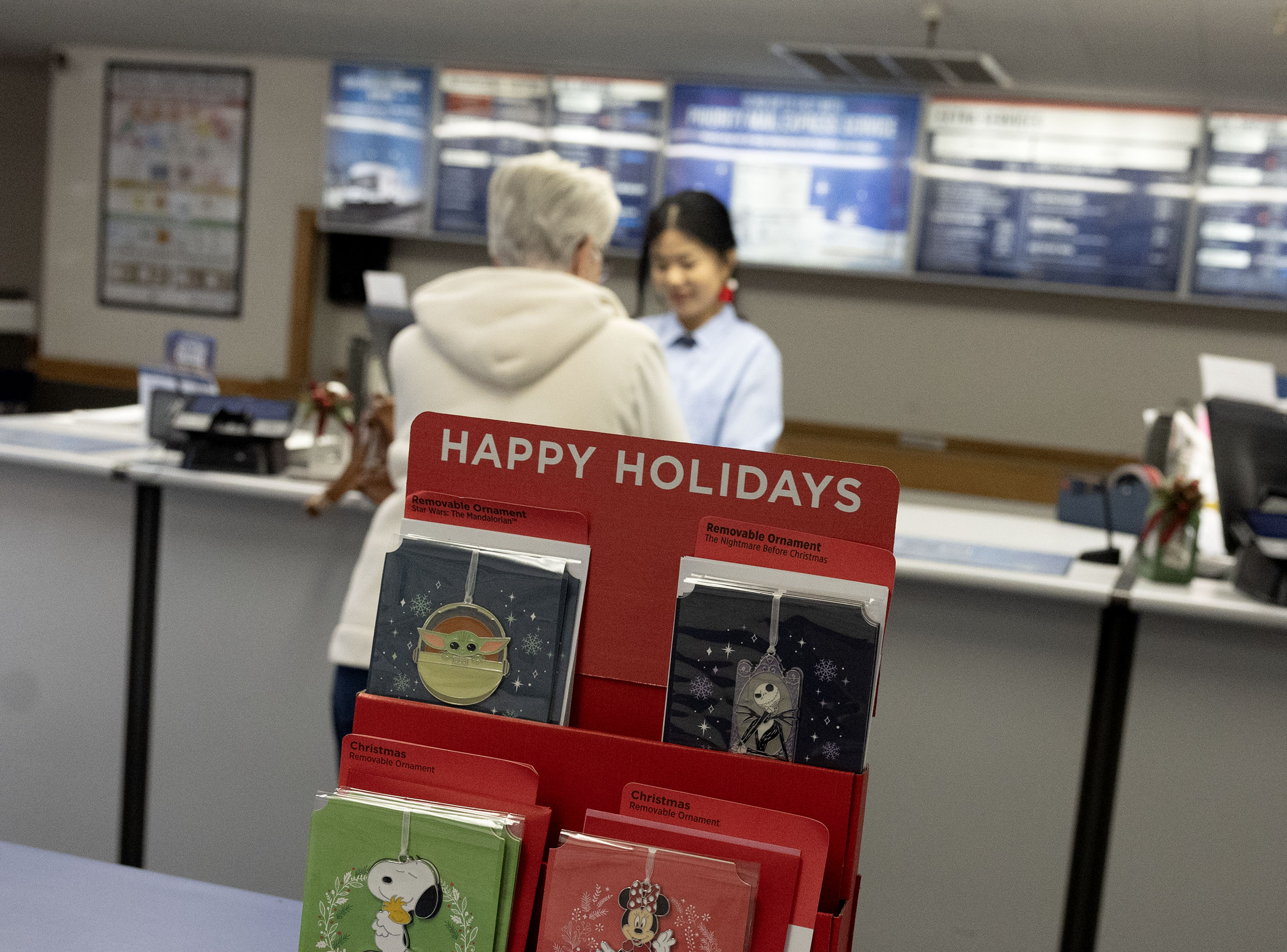 US Postal Service offers tips for shipping gifts during the holiday season