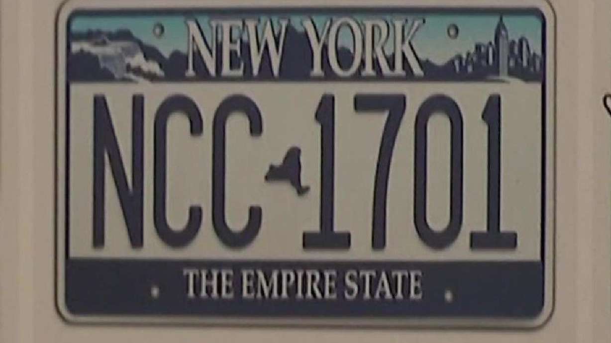 Some Star Trek fans' driving issues have led to a Long Island retiree getting traffic tickets from all over the country.