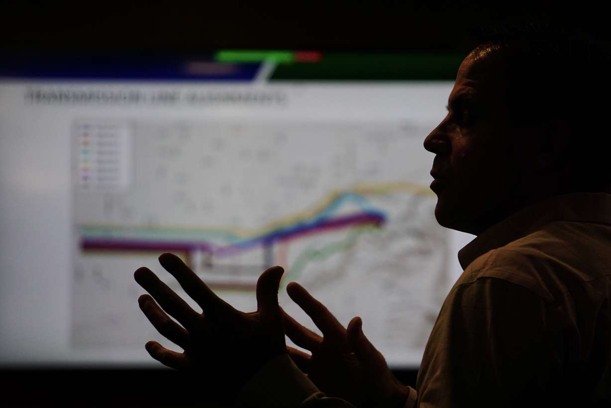 Zan Murray, executive vice president for J-U-B Engineers, presented updates Thursday on a controversial pipeline project along Canyon Road in Logan.