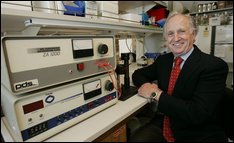 Nobel winner finds sister