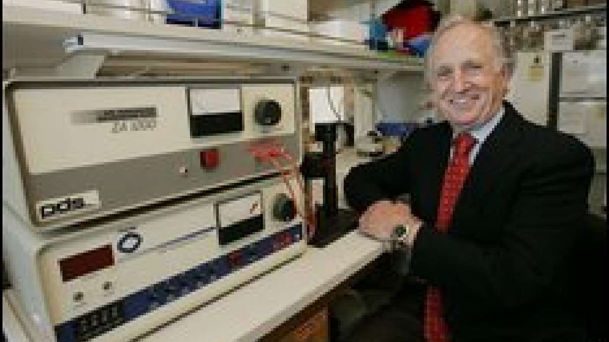 Nobel winner finds sister