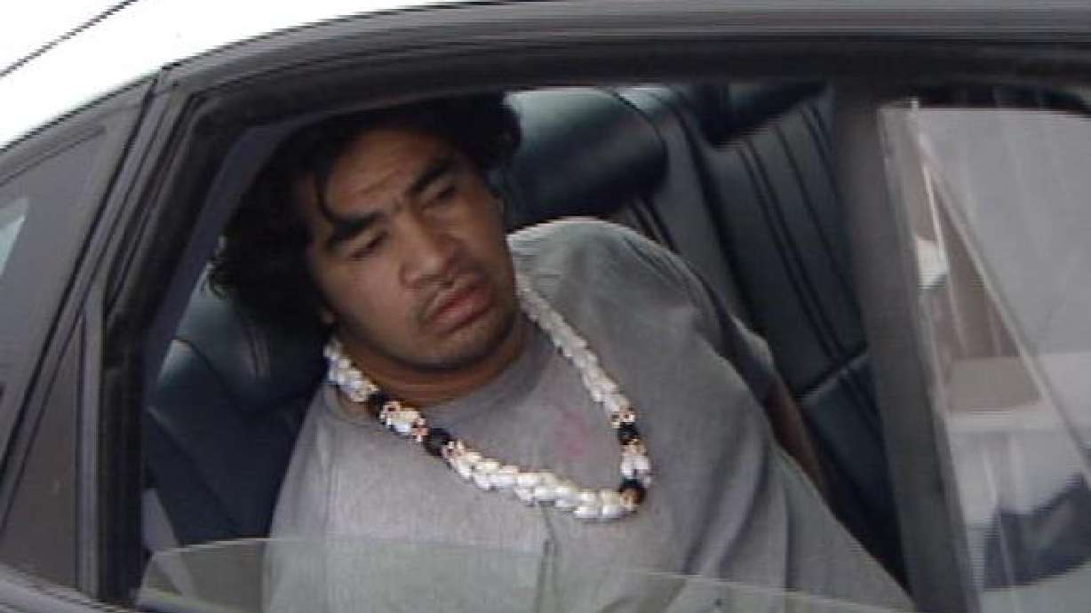 Standoff ends at Midvale apartments