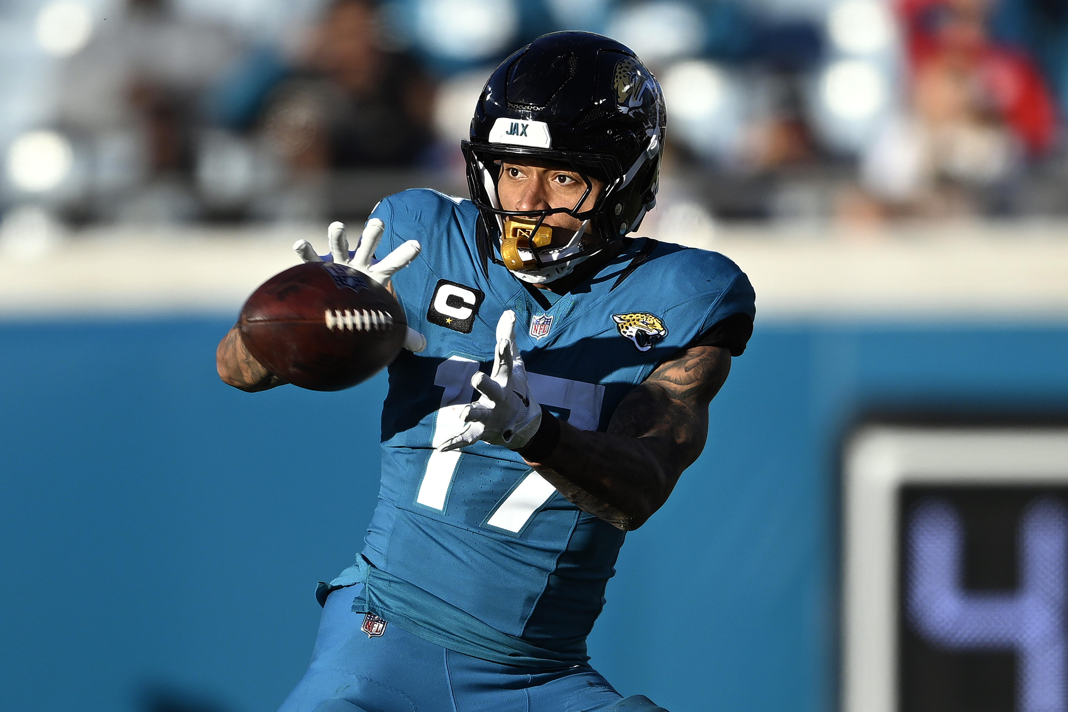 Jacksonville Jaguars tight end Evan Engram (17) catches a pass Houston Texans during the second half of an NFL football game Sunday, Dec. 1, 2024, in Jacksonville, Fla.