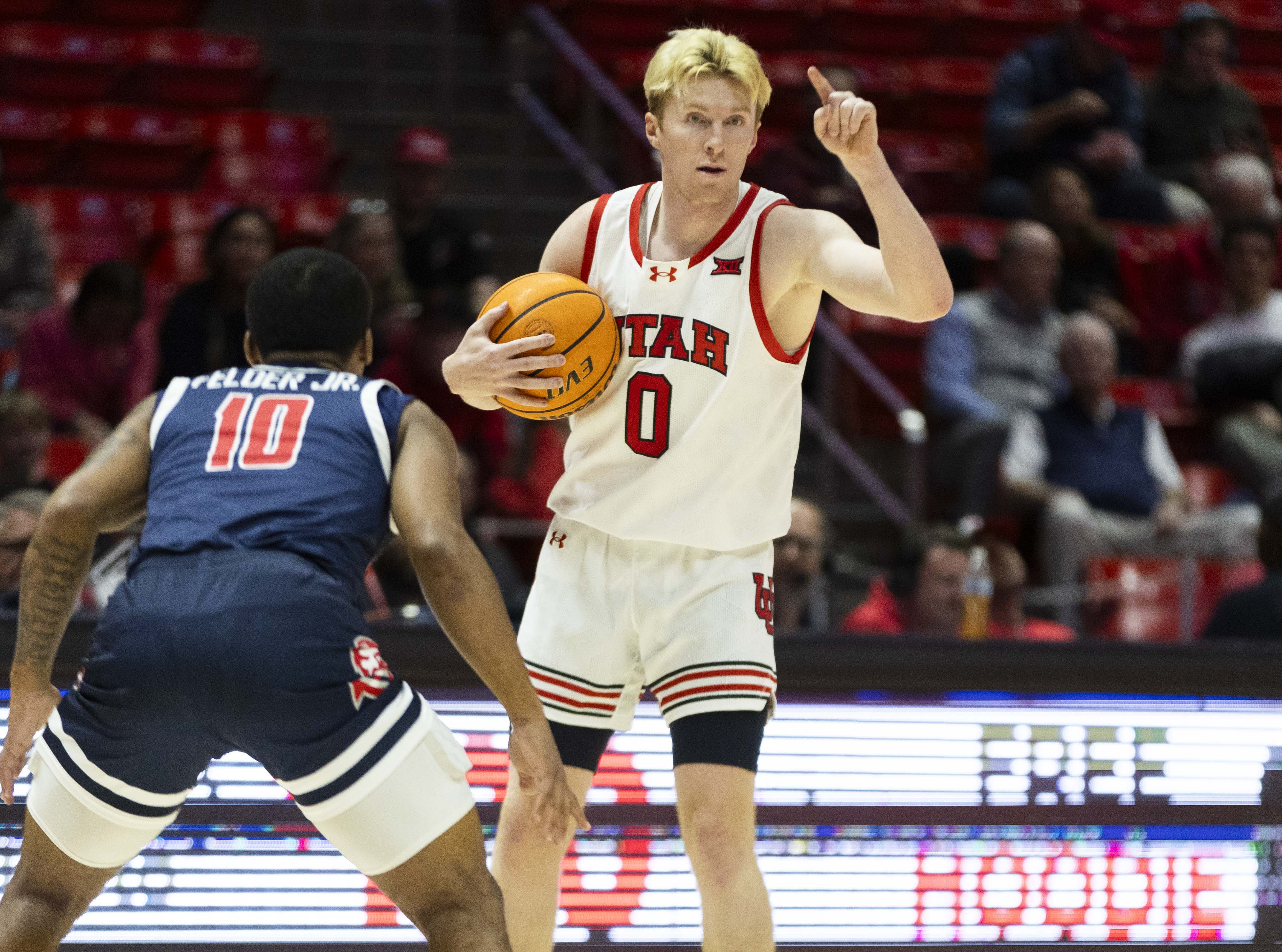 Erickson leads with 18 points as Runnin' Utes beat Radford 81-63