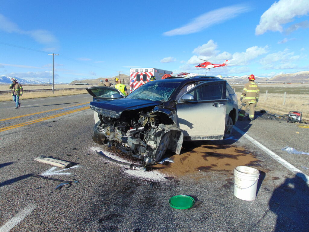 1 killed, 3 injured in head-on collision near Idaho border Sunday