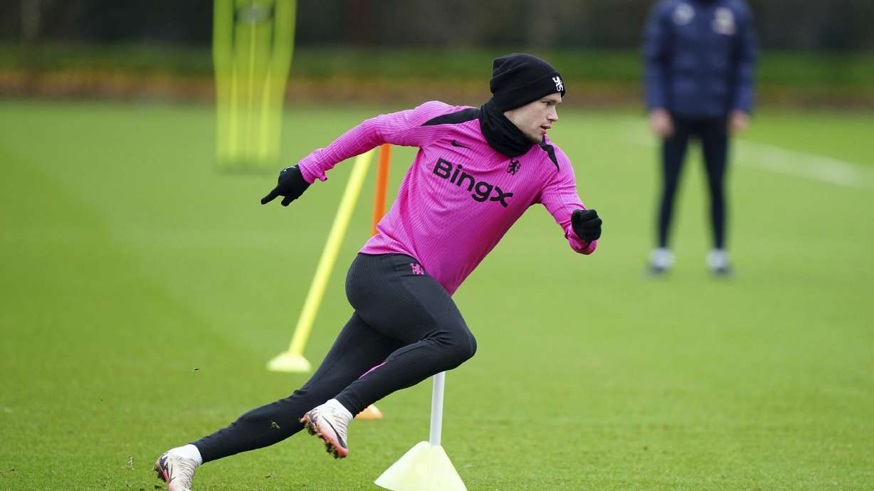 Chelsea's Mykhaylo Mudryk during a training session at Cobham Training Ground, London, Wednesday Nov. 27, 2024.