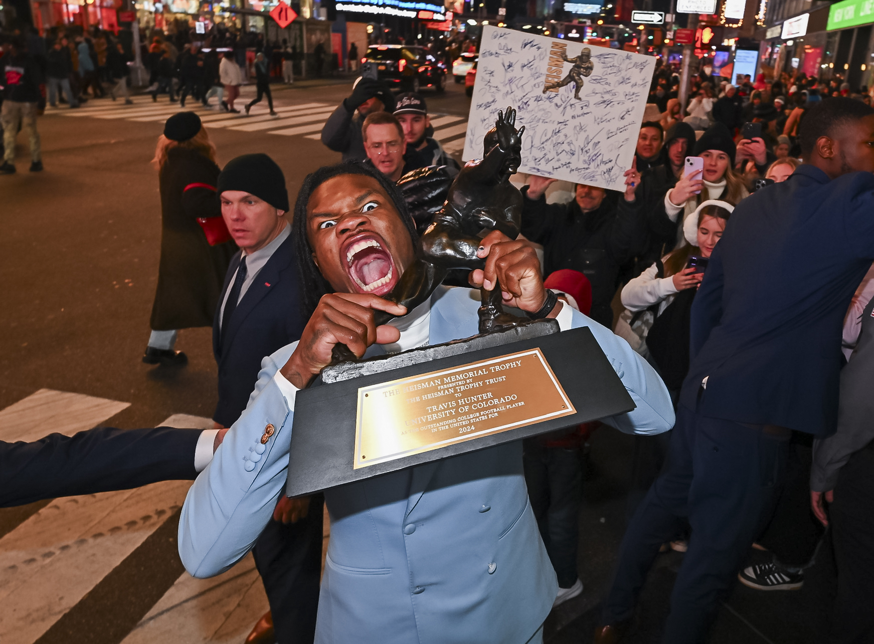 Newly minted Heisman winner Travis Hunter and Colorado return to