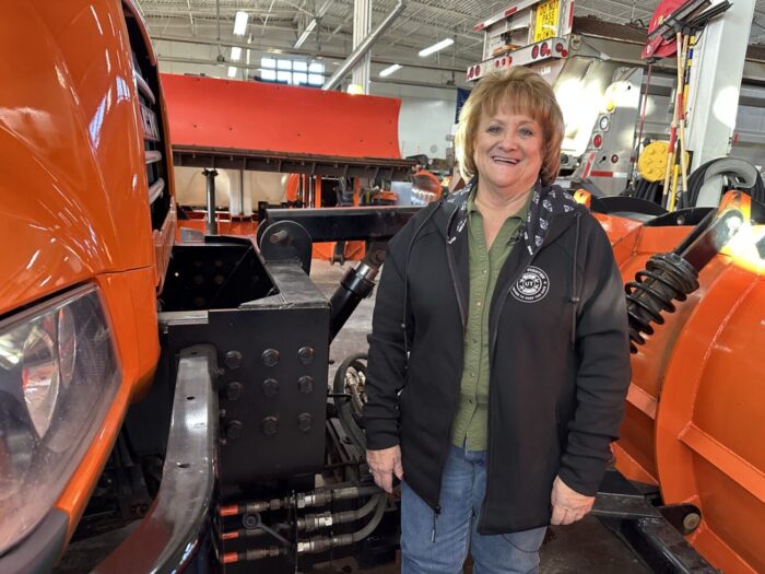 UDOT employee retires after 40-year career; first woman to hold several positions