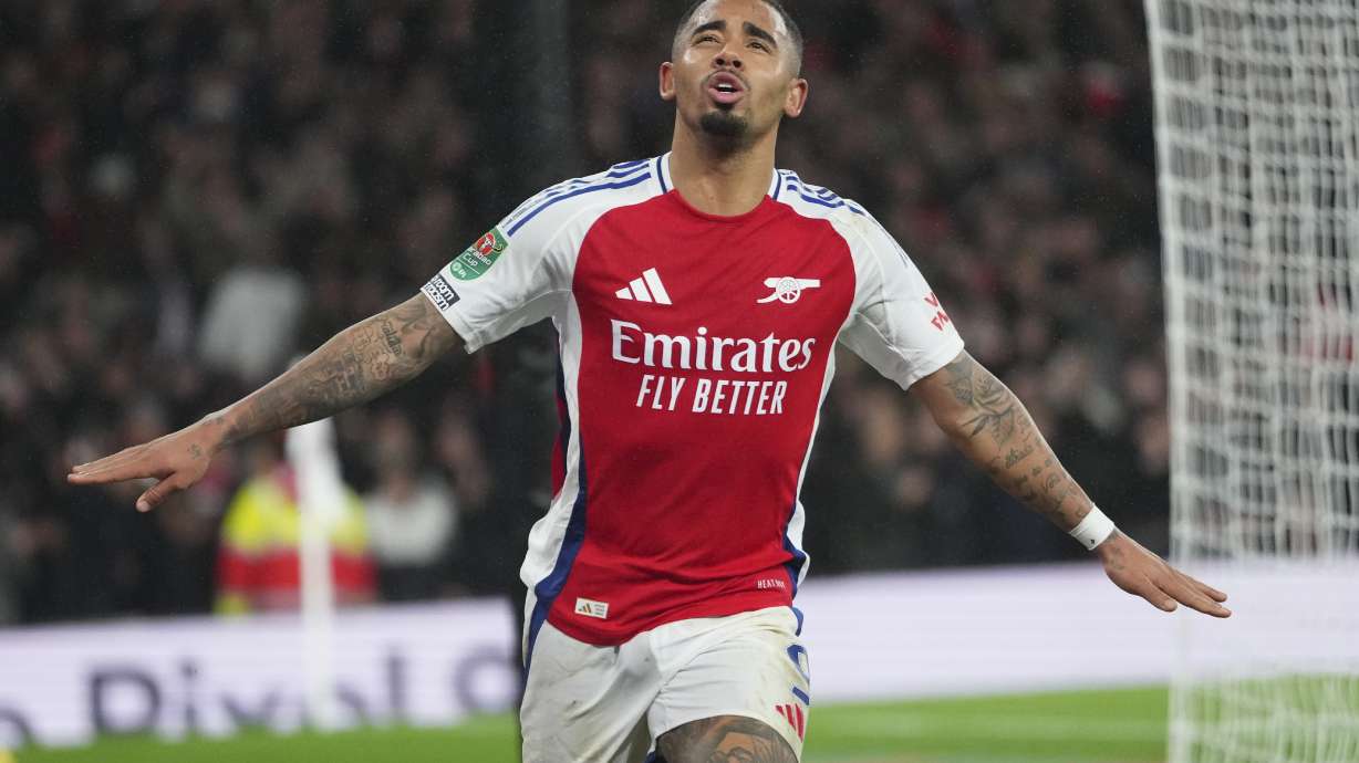 Arsenal's Gabriel Jesus celebrates after scoring his side's second goal during the English League Cup quarterfinal soccer match between Arsenal and Crystal Palace at Emirates stadium, in London, Wednesday, Dec. 18, 2024.
